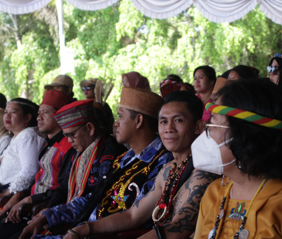 Tokoh masyarakat Dayak, Petrus Sabang Merah FOTO: (IVAN/KORANKALTIM)