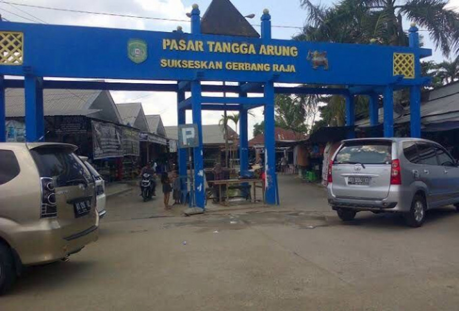Revitalisasi Pasar Tangga Arung akan dimulai tahun ini. Guna memperlancar pengerjaan, pedagang akan dipindah sementara ke bagian belakang yang kini sedang dikerjakan. (IST)