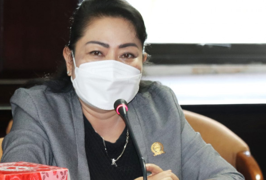 Ketua Komisi II DPRD Kaltim Veridiana Huraq Wang