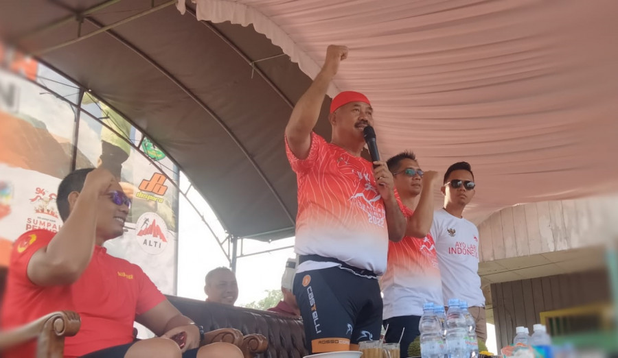 Bupati Kukar saat membuka acara secara resmi dan memberikan semangat kepada seluruh peserta. (Foto: Heri/Korankaltim.com)