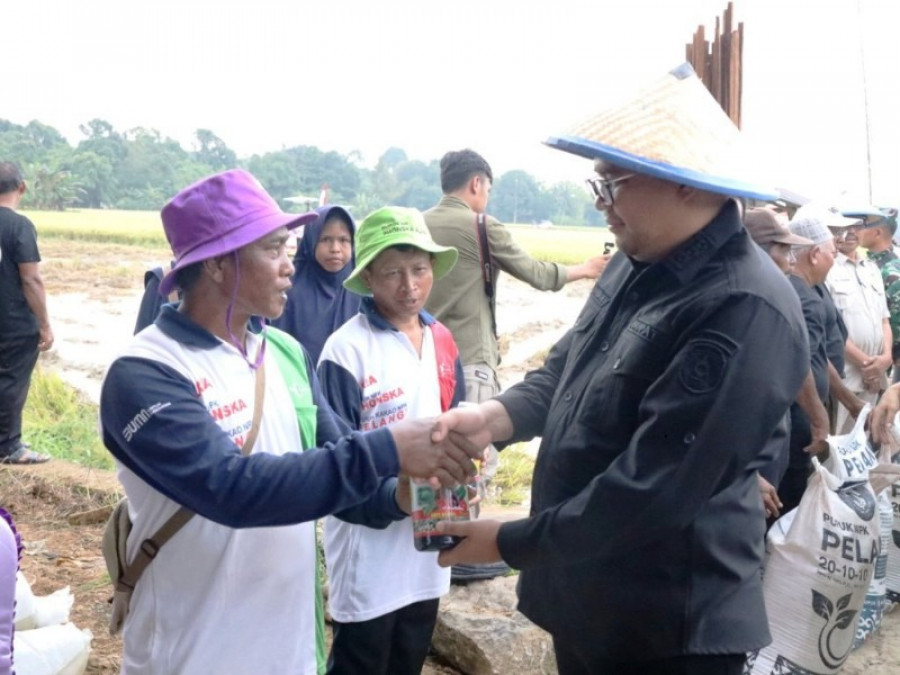 Bupati Panen raya dan Dialog Kelom pencapir Reborn 2025 (prokom)