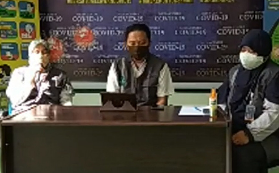 Tangkapan layar Jubir Gugus Covid-19 Adi Permana saat melakukan konfrensi pers, Rabu, 29 Juli 2020 ( Foto: Fb/Dinkesbontang)