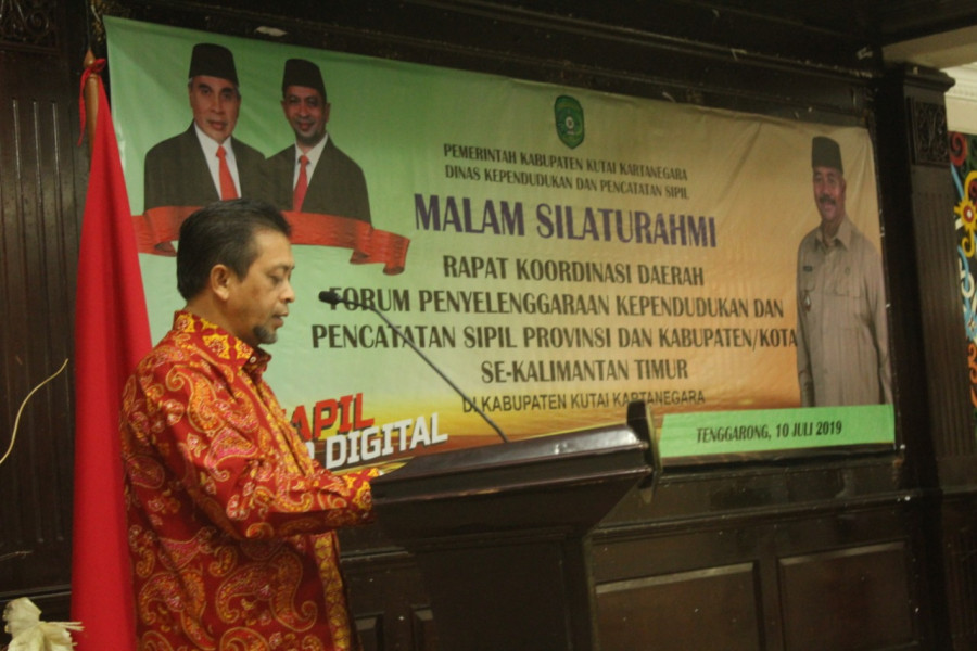 Hadi Mulyadi saat membuka secara resmi Rakorda