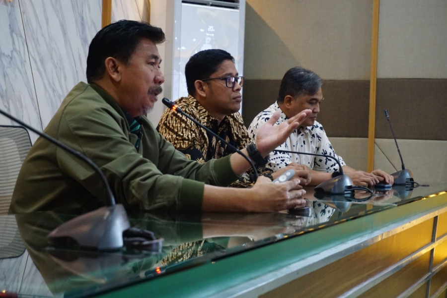 Sekda Kukar, Sunggono bahas kerja sama dengan Fakultas Kedokteran Unhas Makassar. (Prokom)