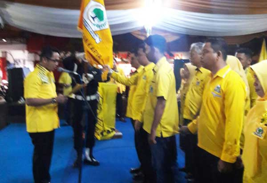 PELANTIKAN : Pengurus PTK Golkar Balikpapan dilantik.
