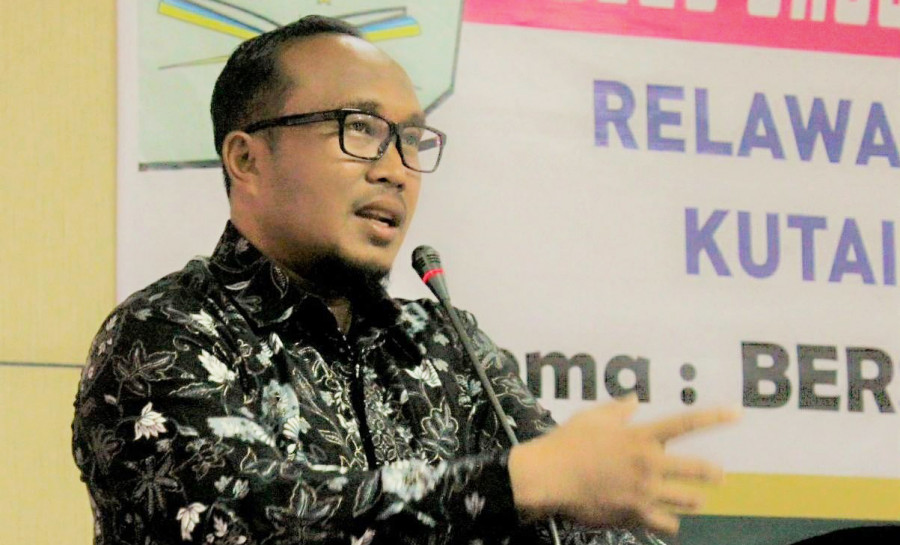 Rektor Unikarta, Erwinsyah