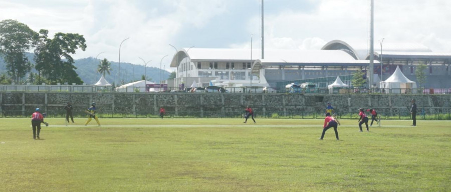 Tim kriket putri Kaltim harus akui keunggulan tim Bali, saat berlaga di partai final Senin (4/10/2021) hari ini. (Foto:Nancy/korankaltim.com)