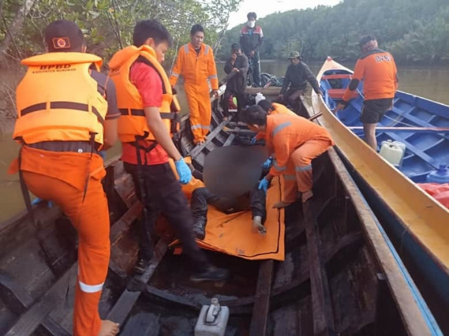 Kondisi jasad Rahman saat ditemukan tim BPBD Nunukan pagi tadi. (korankaltara)