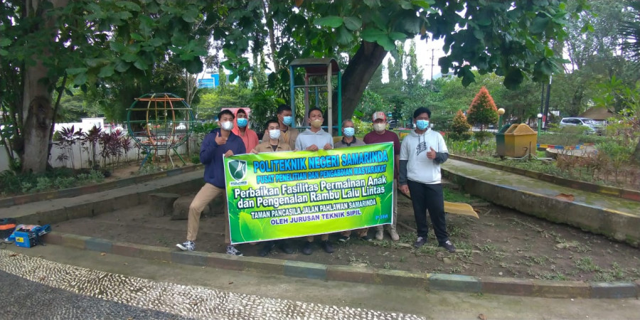 Perbaikan sejumlah fasilitas di Taman Pancasila Jalan Harmonika oleh Jurusan Teknik Sipil Polnes (Foto: istimewa)