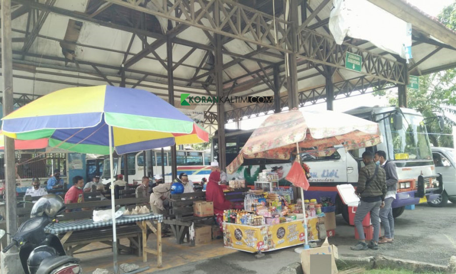 Ilustrasi Mudik di Terminal Kilo 6 Bontang (Foto: Romi/Korankaltim.com)