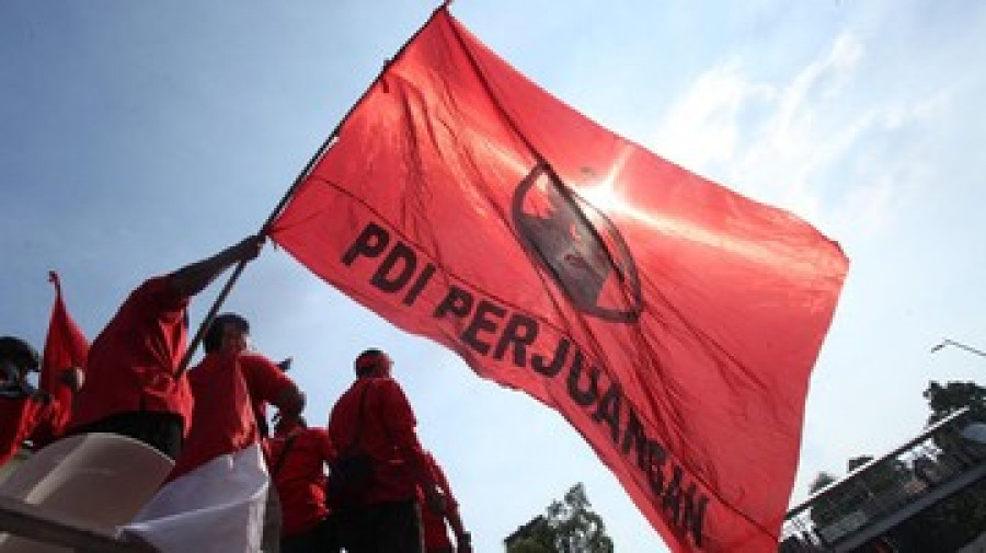 Ilustrasi bendera PDIP ( Foto: Detikcom)