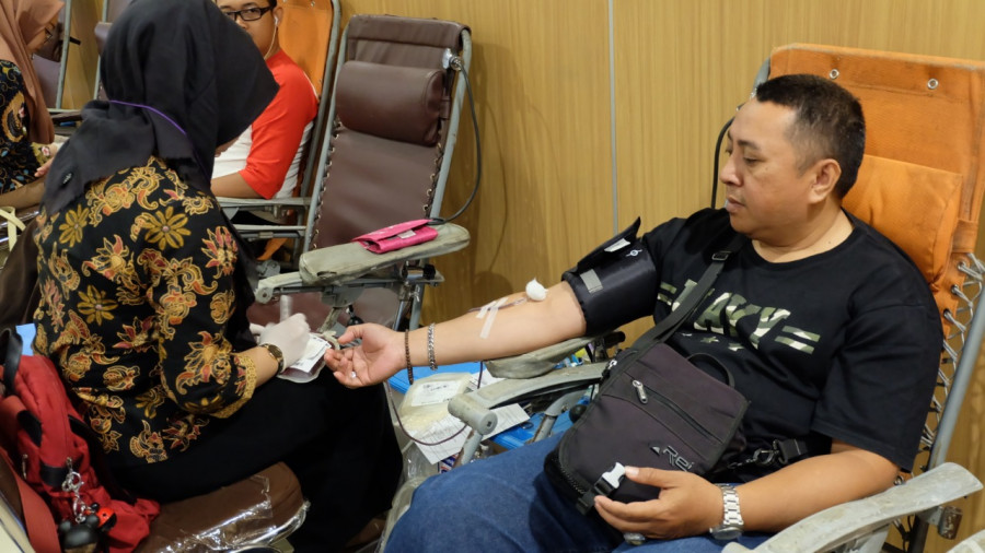 Hari Kesetaraan Sosial Sedunia yang jatuh pada 20 Februari 2020 diperingati oleh Hotel Grand Kartika Samarinda dengan menggelar donor darah yang diikuti staf hotel, tamu, masyarakat, komunitas dan kalangan perusahaan patner (Fairus/korankaltim)