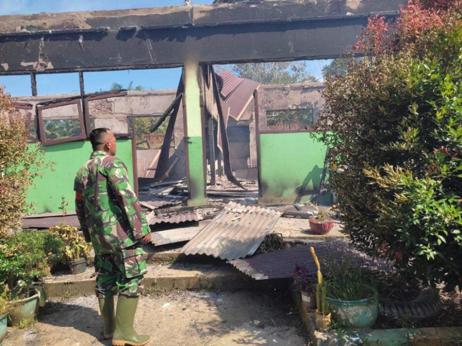 Sejumlah ruangan di SD 011 Waru terbakar pada akhir April 2022 lalu. (Istimewa)