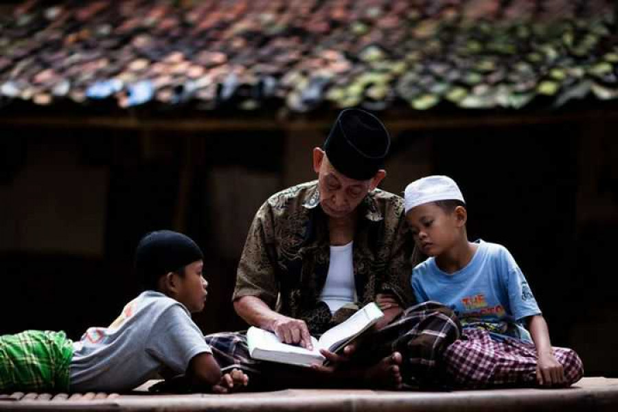 Ilustrasi guru ngaji ( Foto: Istimewa/net)