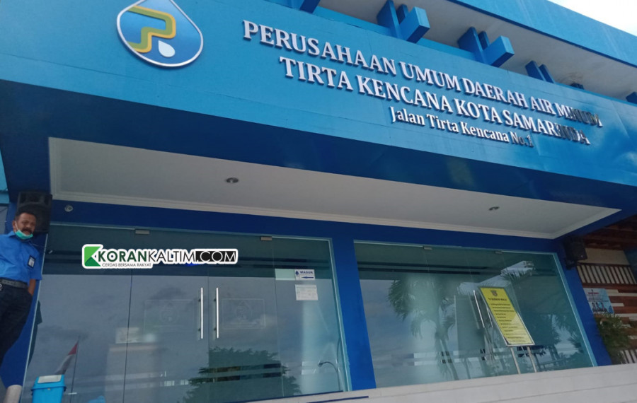 Kantor Pusat Perumdam Tirta Kencana Samarinda. (Foto: Claudius Vico/Korankaltim.com)