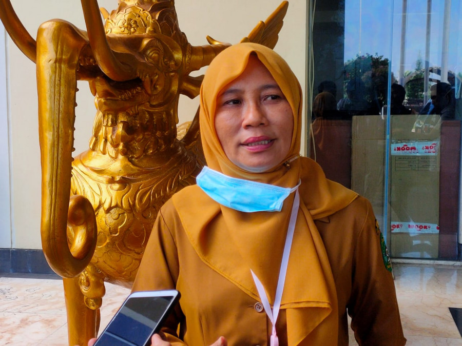Kadinkes Kukar, Martina Yulianti