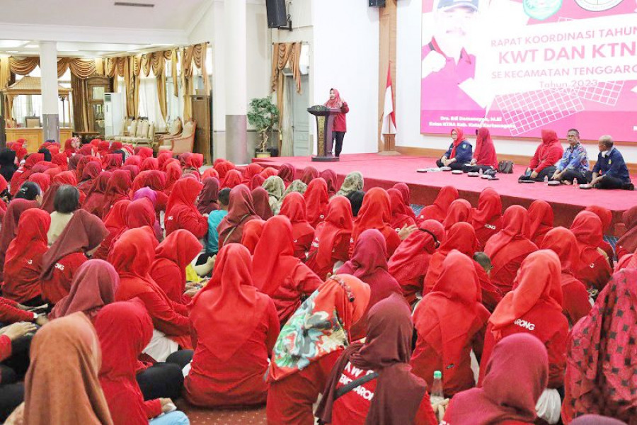 Rapat koordinasi tahunan KWT dan KTNA Kecamatan Tenggarong. (Foto: Prokom)