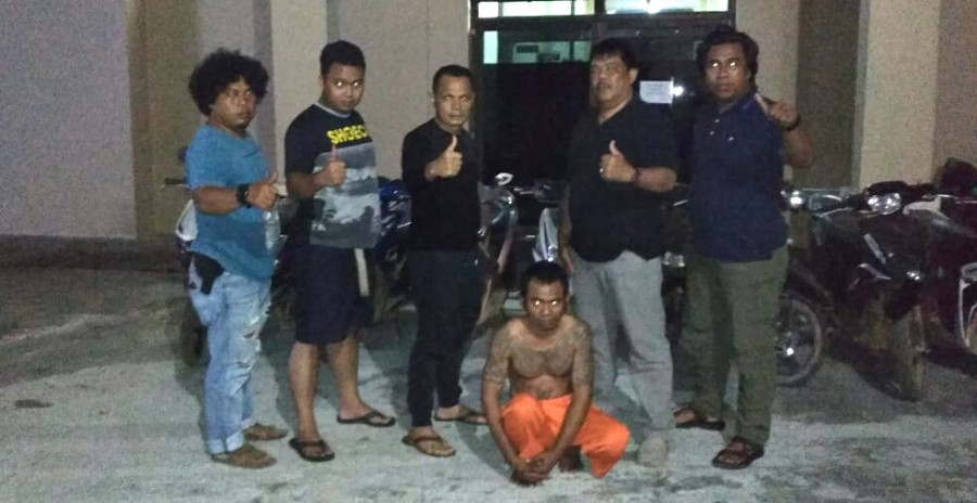 Tersangka Anto saat diamankan Tim Jatanras Ditreskrimum Polda Kaltim. Foto: Dokumentasi Jatanras Ditreskrimum Polda Kaltim