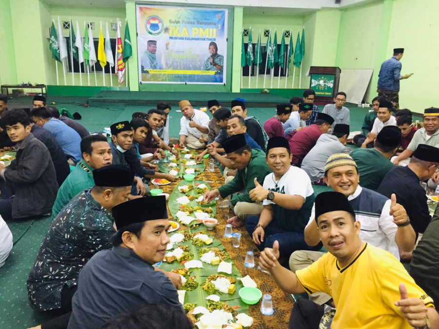 IKA PMII Gelar Silaturahmi dan buka bersama kader PMII Kaltim di Aula lt.3 PWNU Kaltim (24/4/2022) (linda mulyani/korankaltim.com)