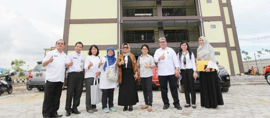 PROYEK PEMBANGUNAN: Sejumlah proyek pembangunan berhasil direalisasikan di tengah kondisi keuangan daerah yang masih terpuruk. ( ist )