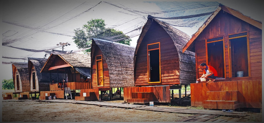Empat Unit Penginapan Desa Semayang Berkonsep Bungalow, Lengkap dengan Gazebo dan Toilet yang Terletak di RT 8 Ulu (foto:Pemdes Semayang. Dok)