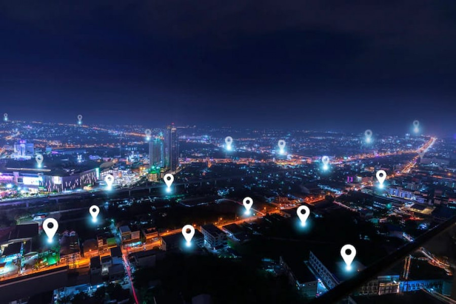 Ilustrasi akses internet. (Foto: Freepik.com)