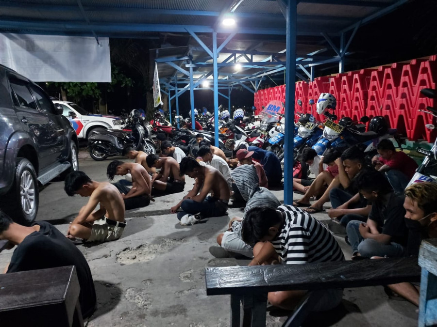 Pelaku yang terjaring balap liar di pos polisi Satlantas Polresta Samarinda, Jalan Slamet Riyadi. (Fairus/Korankaltim.com)