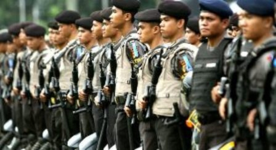54 Ribu Polisi Amankan Natal dan Tahun Baru
