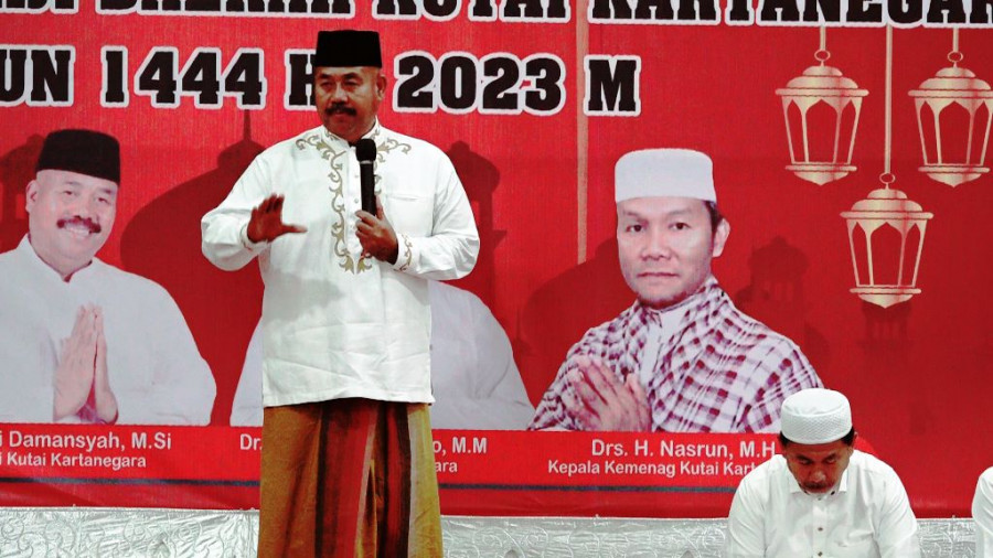 Bupati berikan arahan pada Calhaj Kukar. (Foto: prokom)