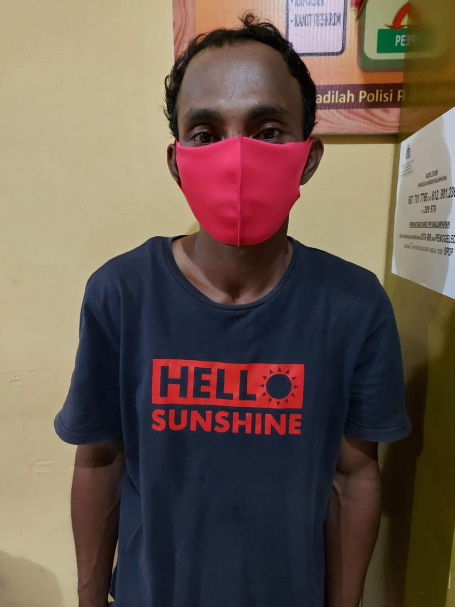 Herman saat diamankan Tim Elang Borneo Polsek Balikpapan Selatan (Ist)
