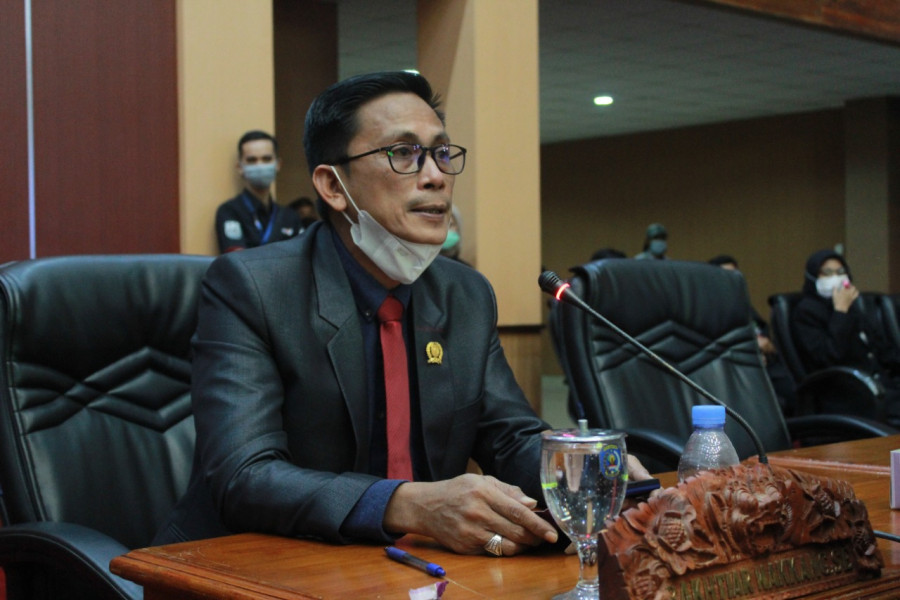 Anggota Komisi II DPRD Bontang, Bakhtiar Wakkang (Foto: Korakaltim.com)