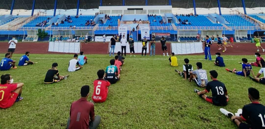 Hasil seleksi Askab PSSI Kutim, 30 pemain lakukan pemusatan latihan menghadapi Liga 3 (Foto: Askab PSSI Kutim)