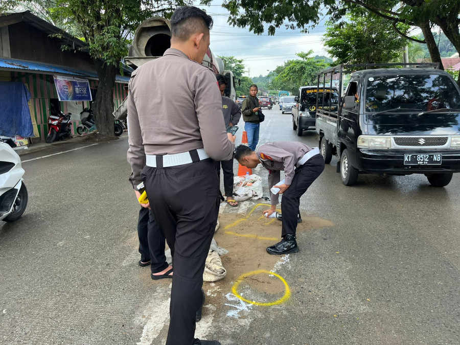 Olah TKP oleh pihak Kepolisian (Rafik/Korankaltim.com)