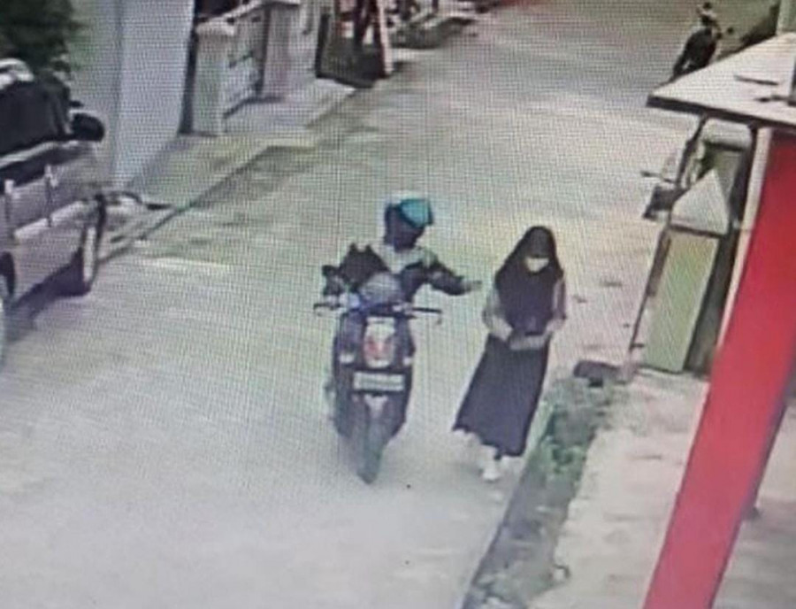 Tangkapan Layar CCTV yang memperlihatkan kasus pelecehan seksual (istimewa)