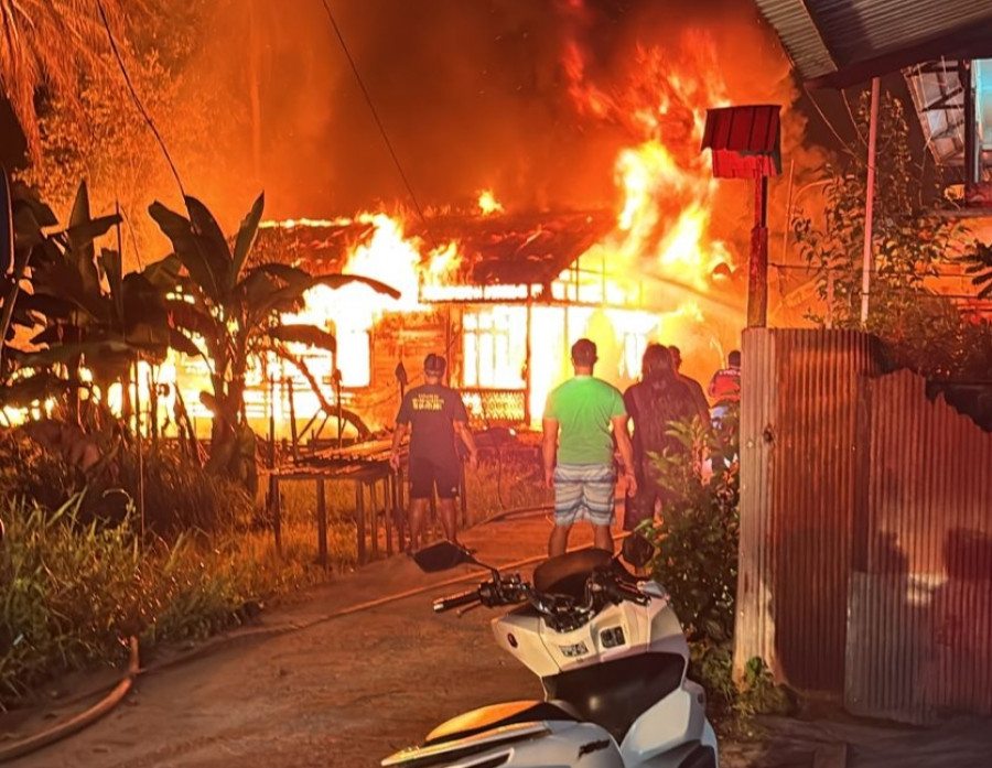 Kondisi rumah ludes terbakar di Desa Perjiwa (ist)