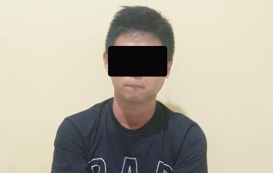 Pelaku yang saat ini telah diamankan jajaran Reskrim Polsek Sungai Kunjang.(Foto:Ist/Humas Polsek Sungai Kunjang)
