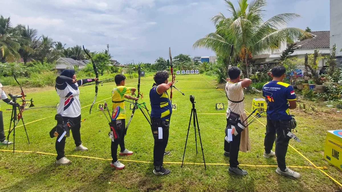 Atlet Kubar menjalani pemusatan latihan jelang Porprov Kaltim VIII.(Foto: Adi/Korankaltim.com)