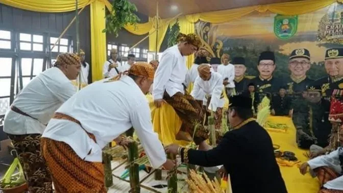 Ritual beluluh pelaksanaan Erau Adat Pelas Benua 2026 di Kutim. (Foto: Dok.Panpel)