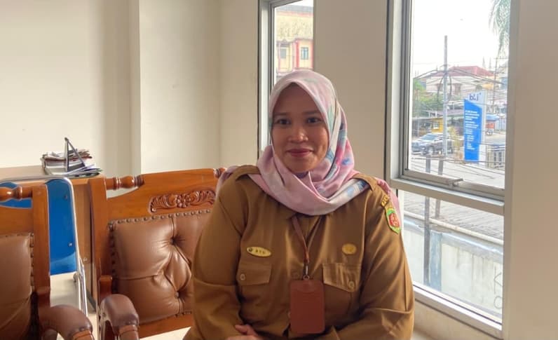 Plt Kabid Pengendalian Pencemaran dan Kerusakan Lingkungan Hidup (P2KLH) DLH Samarinda, Tri ayu Wulandari. (Foto: Tri/Pusaranmedia.com)