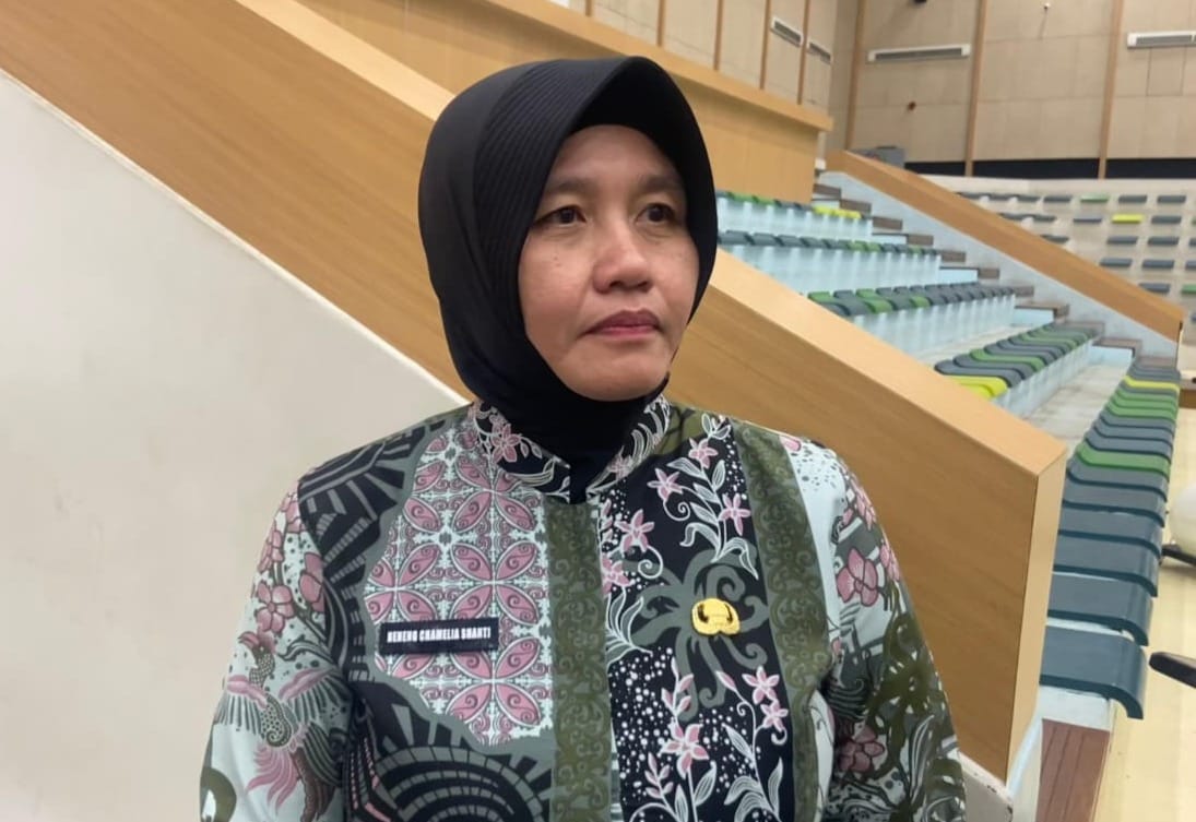 Sekretaris Daerah Kota Samarinda, Neneng Chamelia Shanti saat diwawancara usia rakor di GOR Segiri, Kamis (29/10/2026). (Foto: Tri/Pusaranmedia.com)