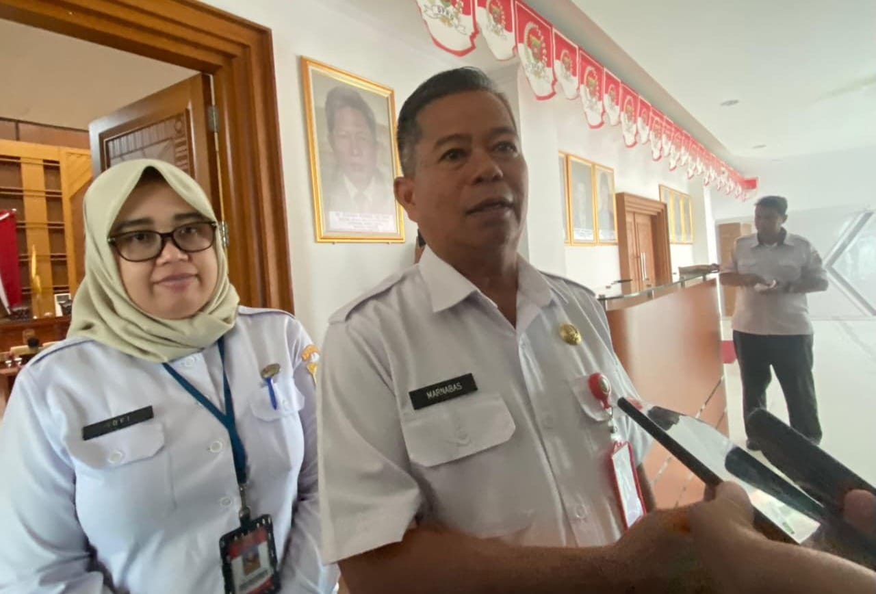 Asisten II Sekretariat Daerah Kota Samarinda, Marnabas. (Foto: Tri/Pusaranmedia.com)