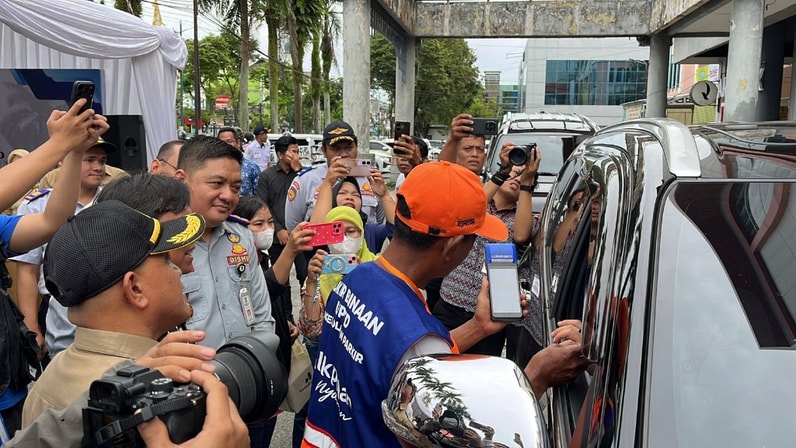 Kejar Peningkatan PAD, Pemkot Balikpapan Terapkan Parkir Elektronik |  Seputar Fakta